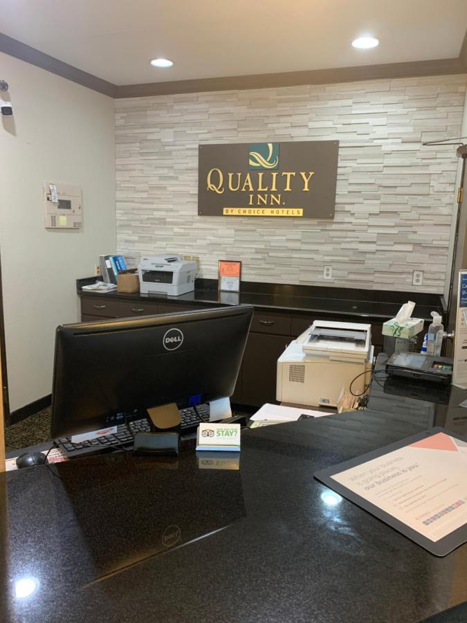 Quality Inn Near I-72 And Hwy 51 Forsyth Екстер'єр фото